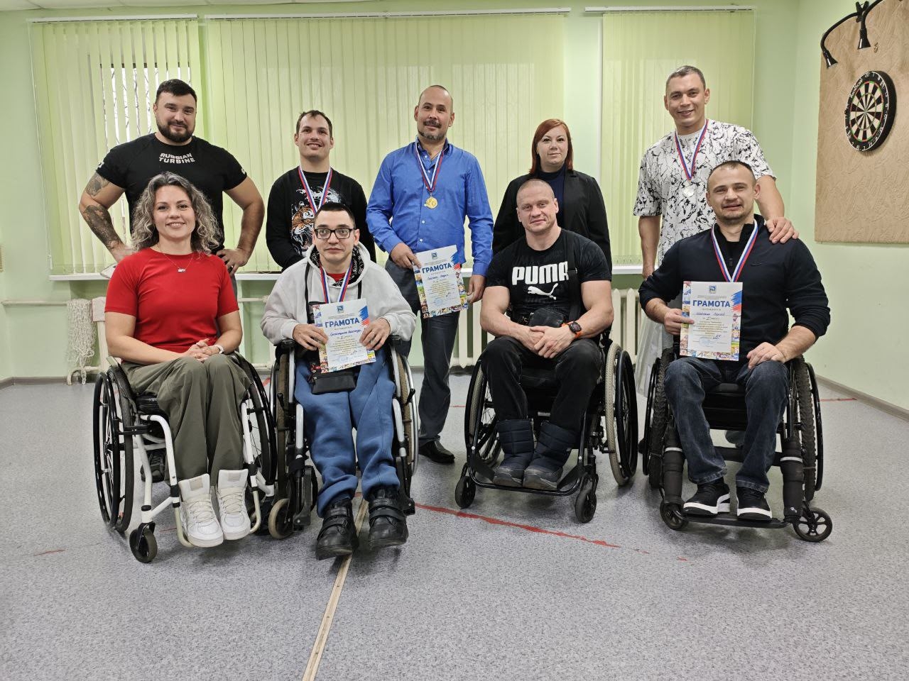 Открытые соревнования по пауэрлифтингу (жим лёжа).